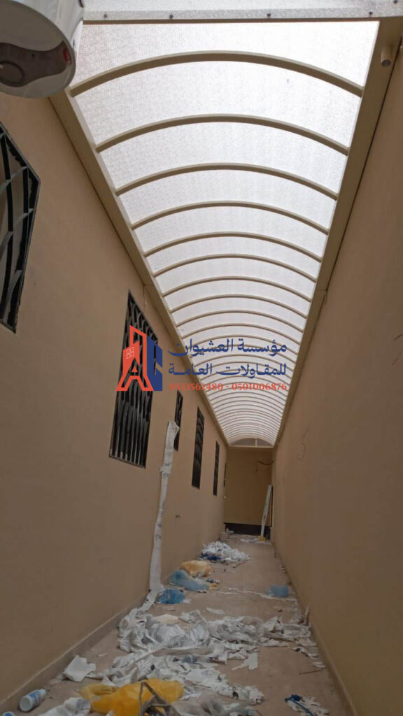 استخدام مظلات قماش تغطية مظلات وسواتر العشيوان