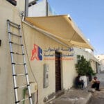 مظلات كهربائية متحركة